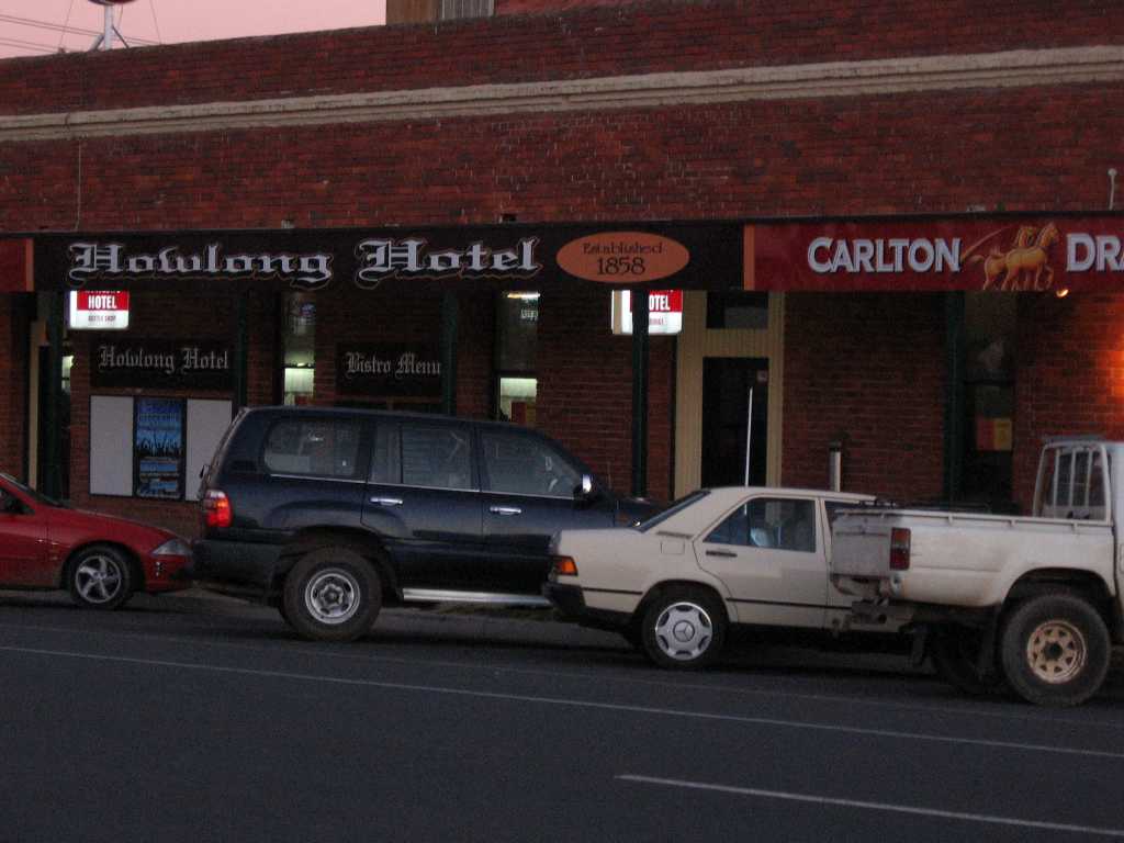 howlong hotel